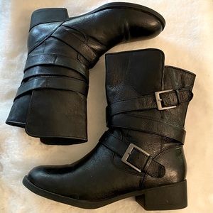 Steve Madden Black Leather Ellle Moto Boots